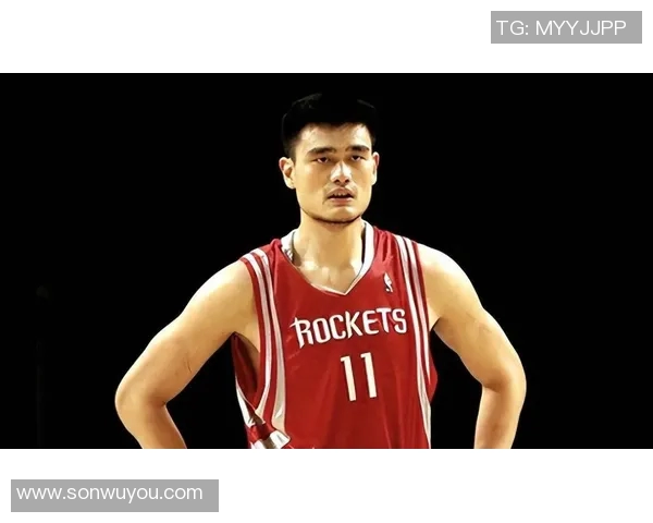 姚明重返WCBA赛场展现传奇风采引发球迷热议与期待